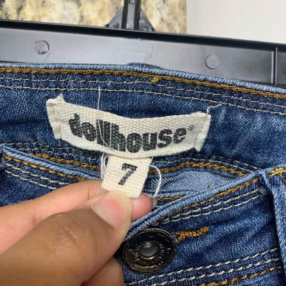 Skinny Low Rise Ripped Jeans - Picture 7 of 7